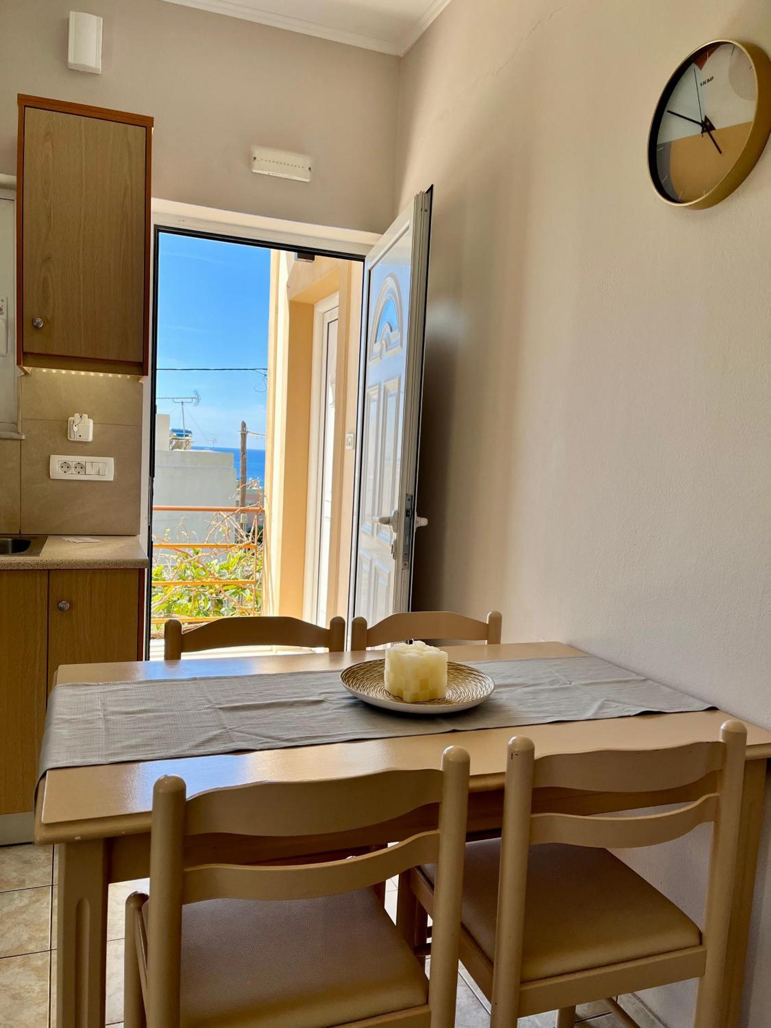Dream Apartments Палеохора Экстерьер фото